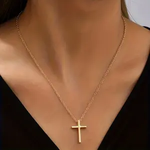 1pc Classic Elegant Vintage Golden Cross Pendant Necklace - Delicate Chain, Versatile for Daily Wear & Vacation Jewelry, Timeless Year-Round Accessory