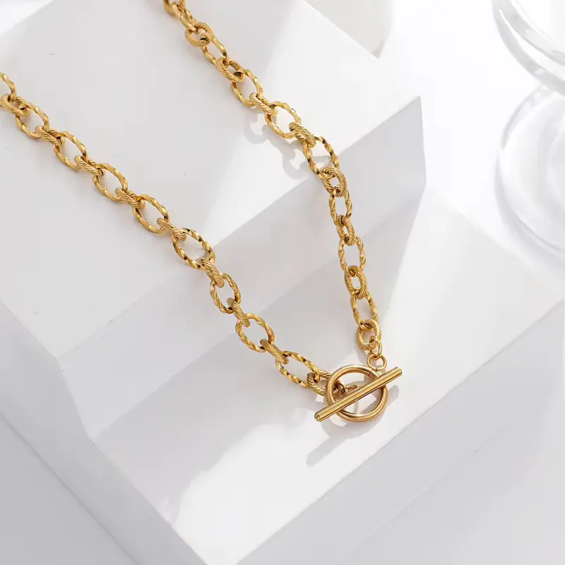 Amara Necklace