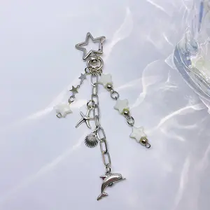 Original handmade ornaments, fresh ocean style, dolphin five-pointed star beaded keychain, versatile personality couple bag