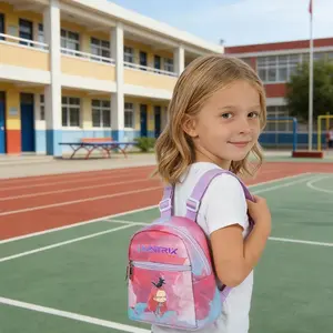 K Demon Hunter girl group character print backpack, suitable for school trips and outings.