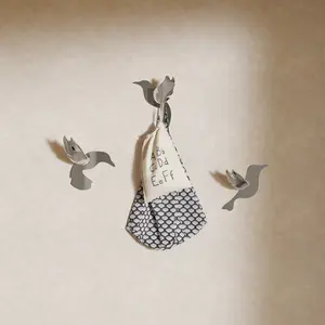 Bencross Hummingbird Chic Bird Design Small Hooks for Big Moments Wall Hook Joy Hook Creative Display Easy Installation Durable Metal Build Light Organiser Set
