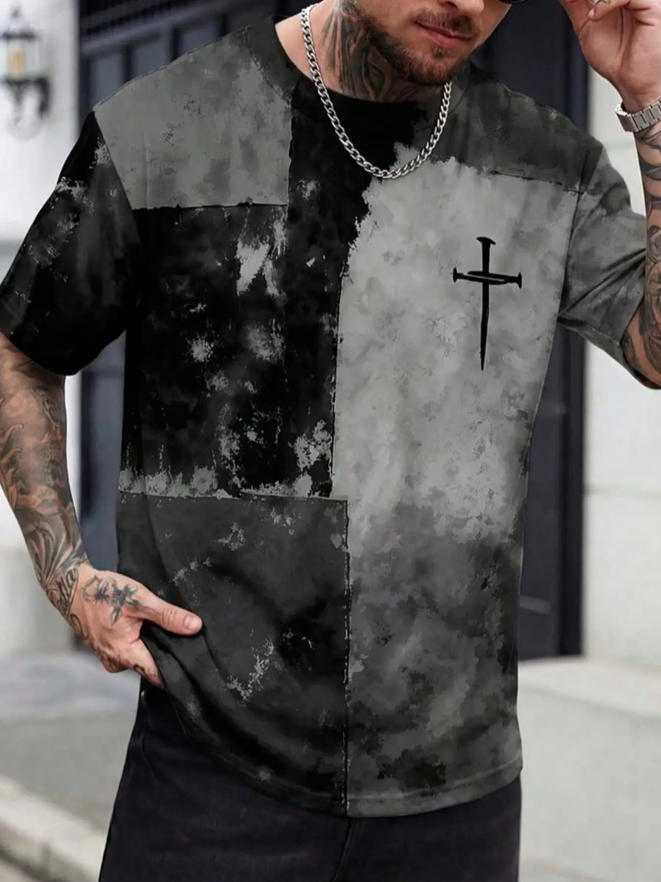Men's Colorblock Cross Patchwork Short Sleeve T-Shirt, Streetwear, Casual, Relaxed Fit, Trendy Drop Shoulder Design, Sweat-Wicking Comfort, Ideal for Daily Commute and Travel, Menswear