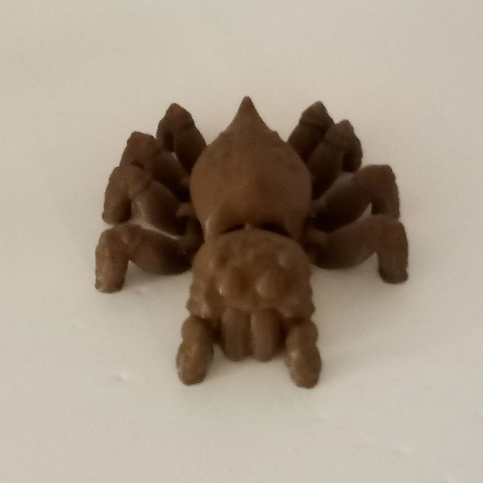 3D Printed Flexible Adjustable Bendable Articulated Spider Keychain-Ornament, Lifelike Moving Durable Plastic Critter, Prank Gift for Home Decor (Articulated Figure Accent), Lifelike Move