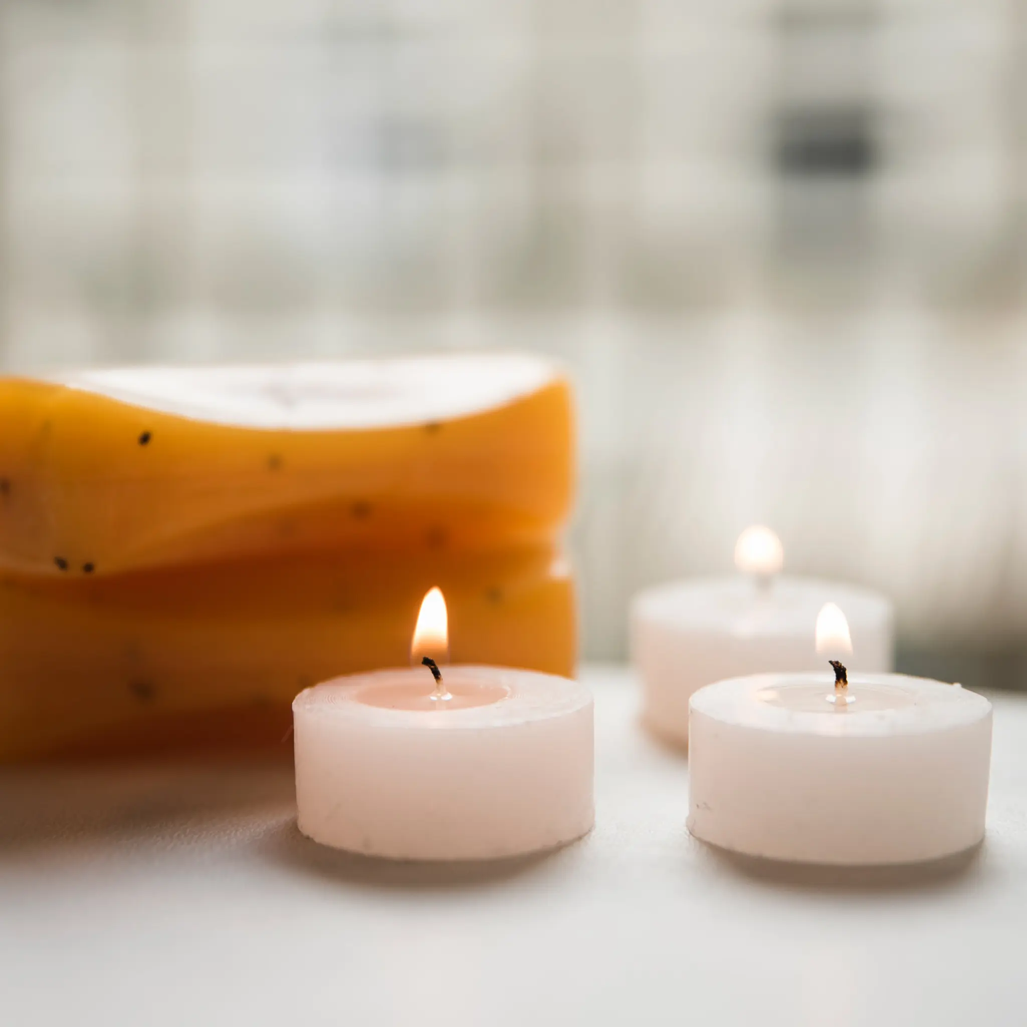 Scented Aromatherapy Tea Lights - 100% Domestic Soy Wax, Vegan & Eco-Friendly, Essential Oils Infused, Paraben-Free, Non-Toxic, Gluten-Free, Perfect Gift, Hand-Poured, Long-Lasting Burn, Recyclable Aluminum Cups