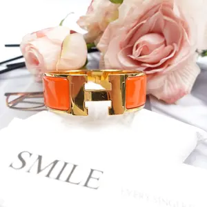 Pre-owned Hermes Orange Metal Bracelet T10383692