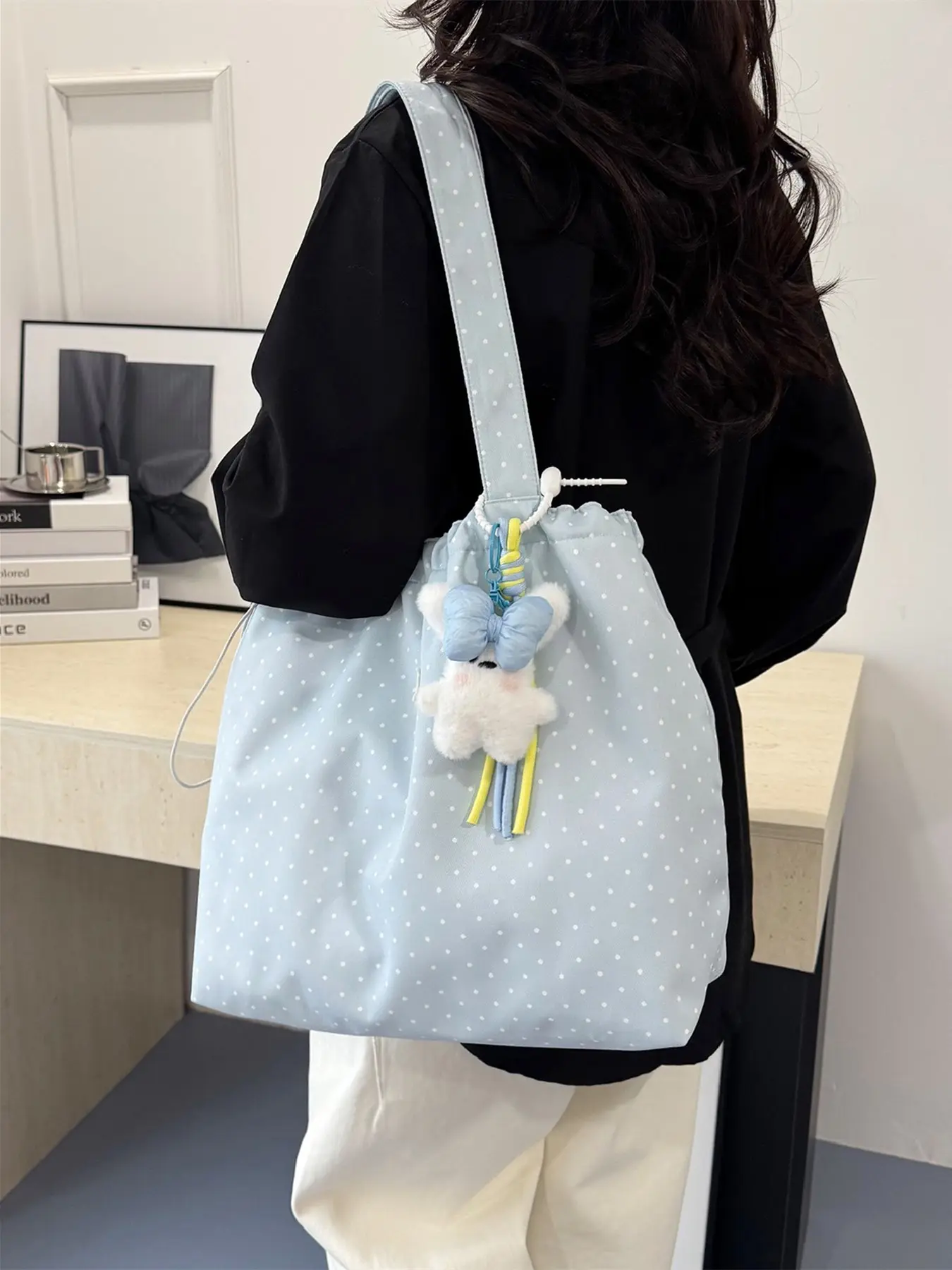 2026 New Korean Style Drawstring Tote Bag, Large Capacity Adjustable Strap, A4 Book Laptop Friendly, Durable and Versatile