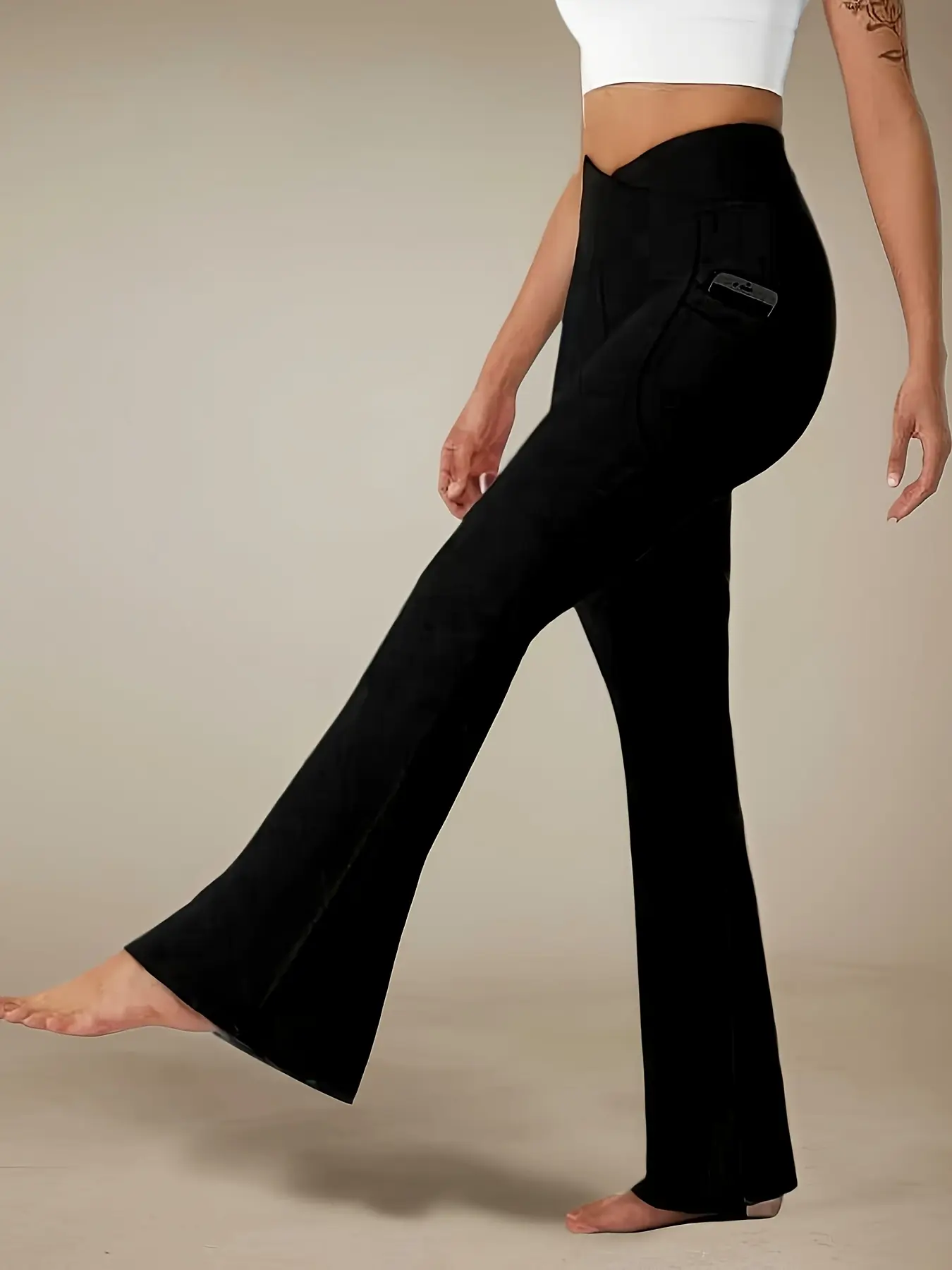 Women's Flare Leggings with Elegant Crossover High Waist, Casual Basics Nylon Spandex Yoga Pants with Deep Pockets & Tummy Control, All Seasons, Fashion, Gym Workout Sportswear, Activewear Pants, Female Gym Clothes, Gym Exercise Activewear
