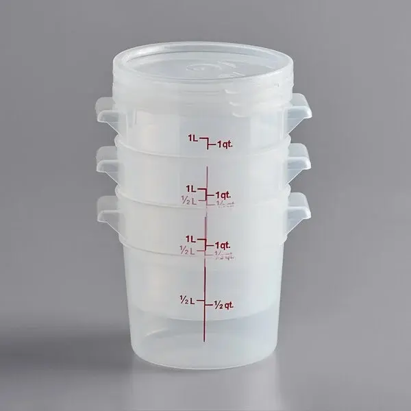 Cambro 1 Qt. Translucent Round Polypropylene Food Storage Container and Lid - 3/Pack