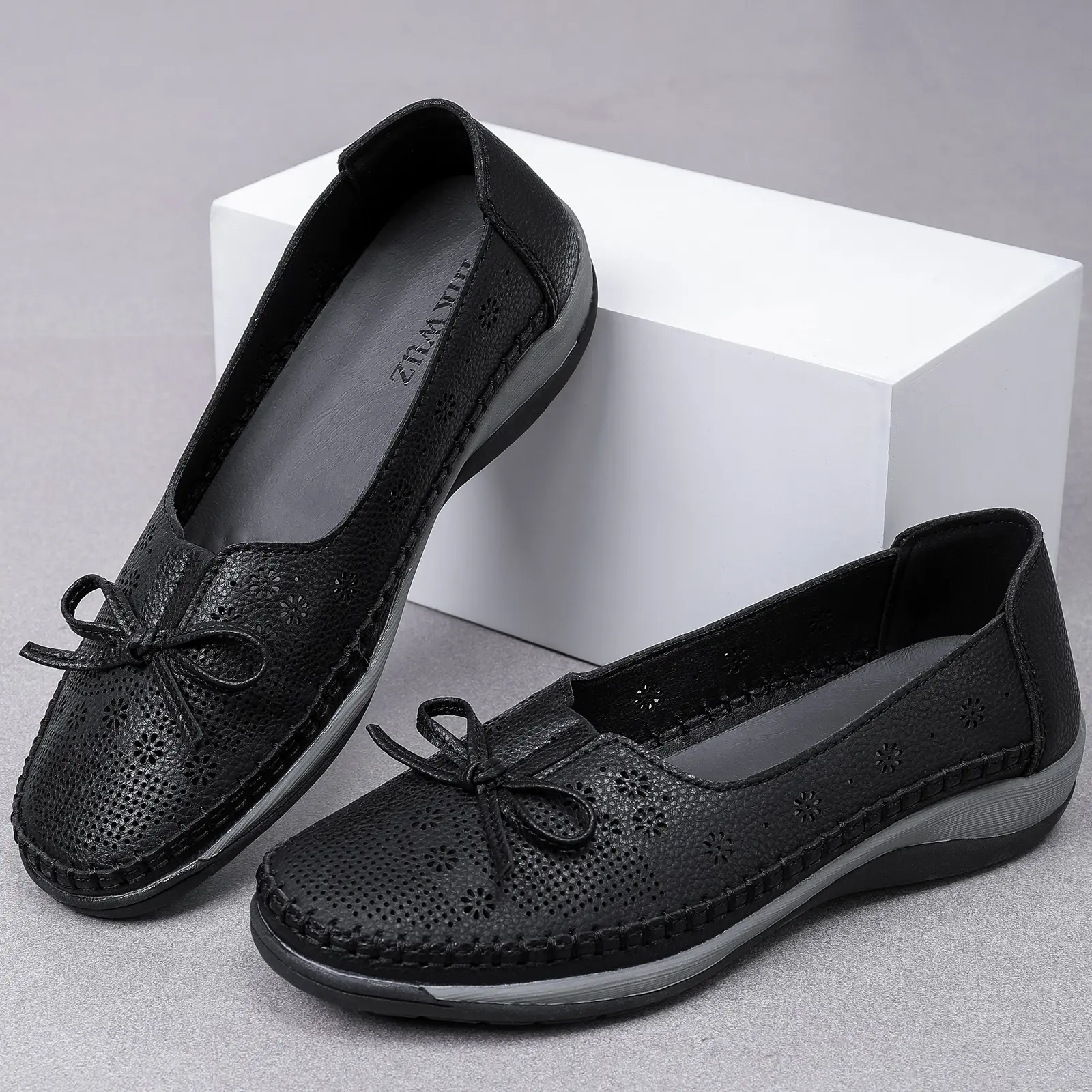 Slip On Shoes for Women , Toe Flats,Casual shoes,Memory Foam Insoles,Comfortable for Dressy Office