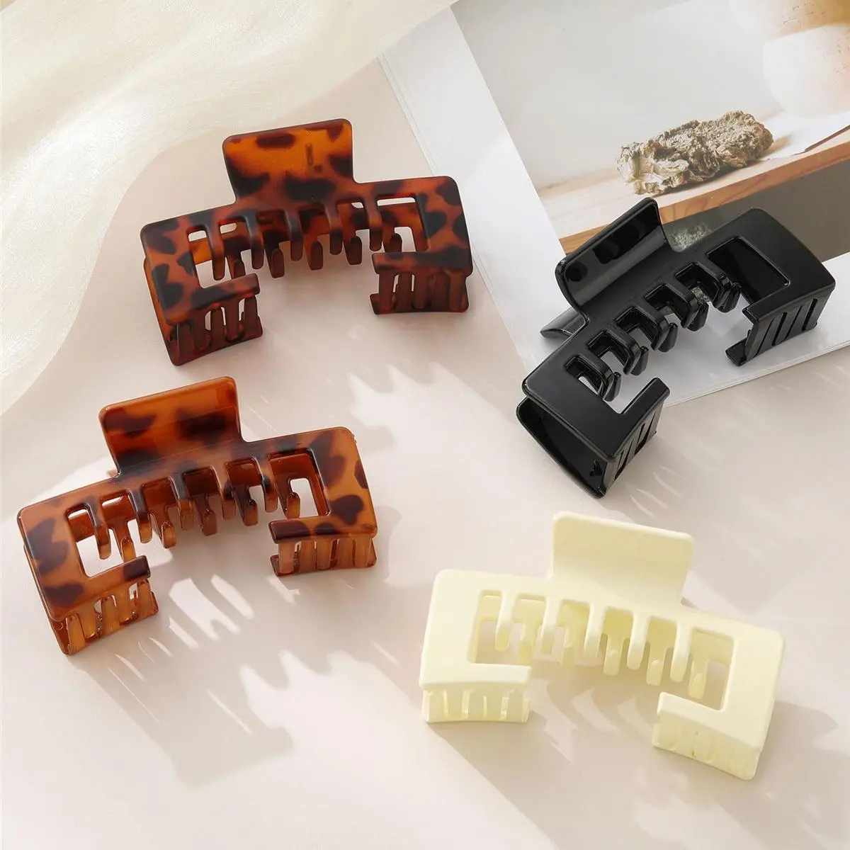 Leopard print+Beige+Black