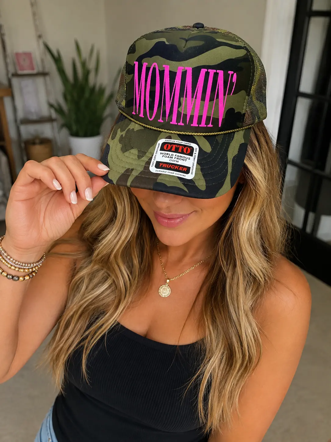 MOMMIN PINK Puff ON A Camo OTTO Trucker Hat