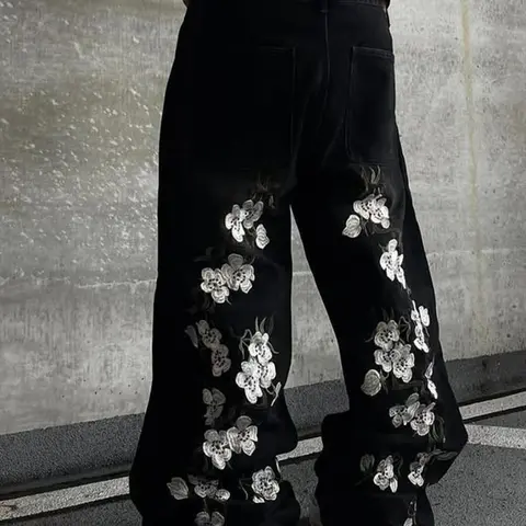 Men's Loose Floral Embroidered Jeans, Y2K Design Style, High Street Loose, Comfortable, Fashionable Casual Wear, Perfect for Daily Use, Embroidery