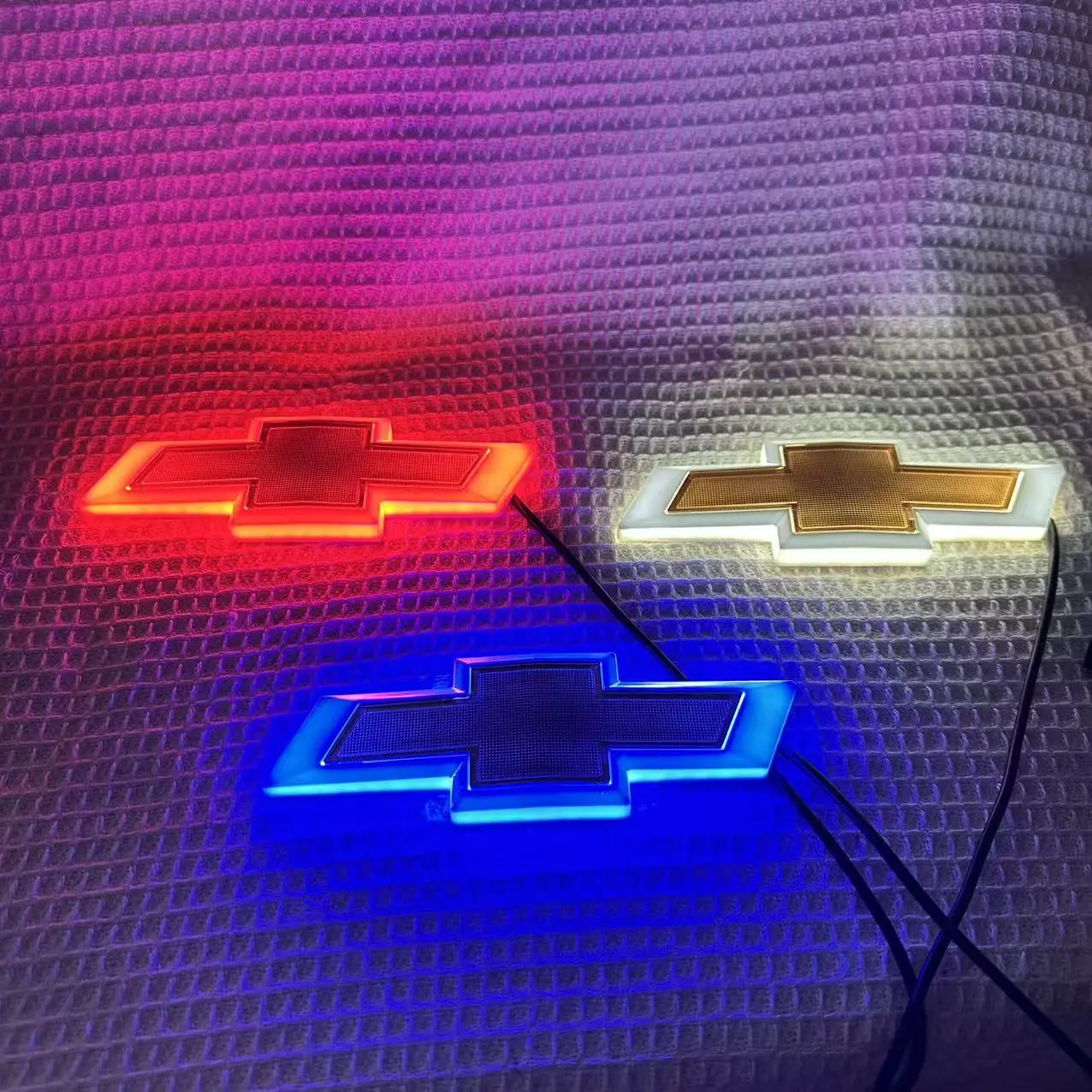 4D LED Illuminated Car Tail Emblem Light 17x5.5cm Glowing Rear Logo Badge Lamp Waterproof Auto Styling Decoration Fit Chevrolet Cruze Malibu Cavalier Monza Sail Trax Equinox