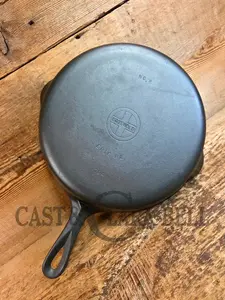 Griswold #8 Cast Iron Skillet, Small Block, 704