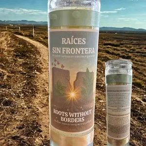 Raíces Sin Fronteras | Immigration, Travel & New Beginnings Spiritual Candle