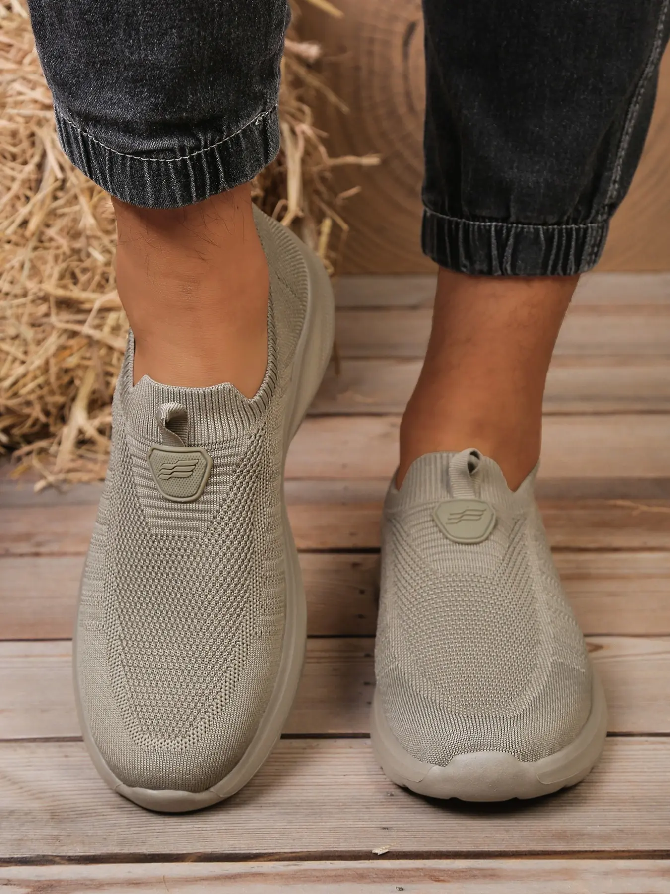 Men's Soft Sole Comfortable Elderly Shoes, One-Step Slip-On Lightweight Casual Sneakers, Sneaker Slip Resistant, Breathable Mesh Anti-Slip Walking Shoes