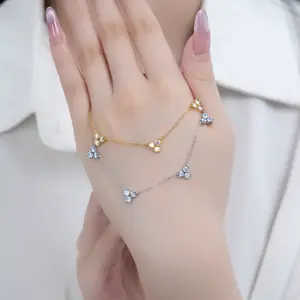 【8.14 TAKE ME HOME】Dainty 5-flower Cluster Necklace vvs Synthetic Moissanite Necklace in 925 Sterling Silver