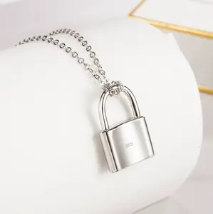 Elegant 925 Sterling Silver Lover's Classic Padlock Pendant Choker