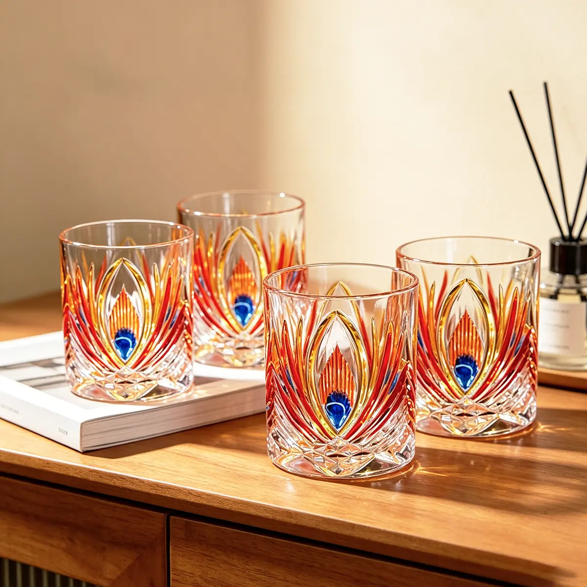 2pcs/ 4pcs Vintage Peacock PatternColored  Whiskey , Old Fashioned RocksTumblers for Bourbon, Scotch, Cocktails, ElegantBarware for Home, Party And Wedding Gift crystal glass