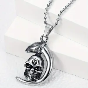 1 Piece Retro Punk Silvery Stainless Steel Skull Pendant Necklace, A Must-have for Daily Life and Parties, A Gift for Carnival and Halloween, A Birthday Present for Family or Friends, Showcasing Unique Dominance