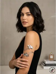 Vintage floral irregular armlet, women's hand jewelry, summer fashion accessory, gift selection.