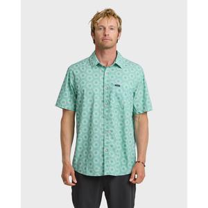 Quiksilver | Ocean Mayhem Classic Short Sleeve Shirt | Men's 100% Cotton Chest Pocket Lightweight | Beach Days & Sun Protection