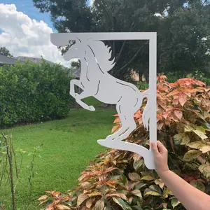 Mailbox Bracket - Horse - Large 16" x21"