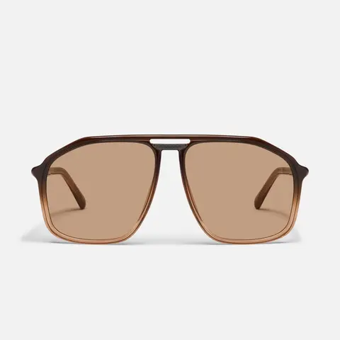 QUAY - STUDIO SESH Oversized Navigator Sunglasses with Tubular Arms & Metal Bridge Details Black Frame