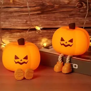Silicone pumpkin night light, USB rechargeable, adjustable brightness, LED pumpkin lamp, timer function, soft desk lamp, suitable for children.