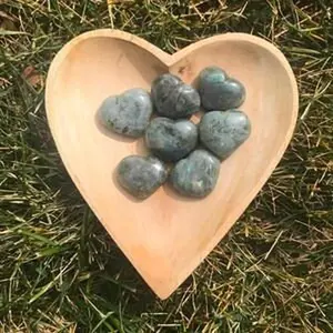 Crystal Labradorite Pocket Heart - Calming and Energizing Stone for Joy, Spontaneity, and Inspiration - Intuitive Wisdom and Strength