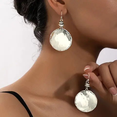 1 pair of women's fashionable simple personality concave and convex geometric disc earrings Trendy Jewelry Stylish Jewelry Design Circle Shape Earrings