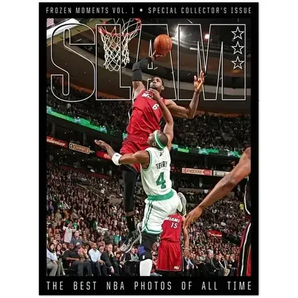Magazine LeBron James Iconic Dunk Basketball Poster Magazine LeBron James Iconic Dunk Basketball Poster