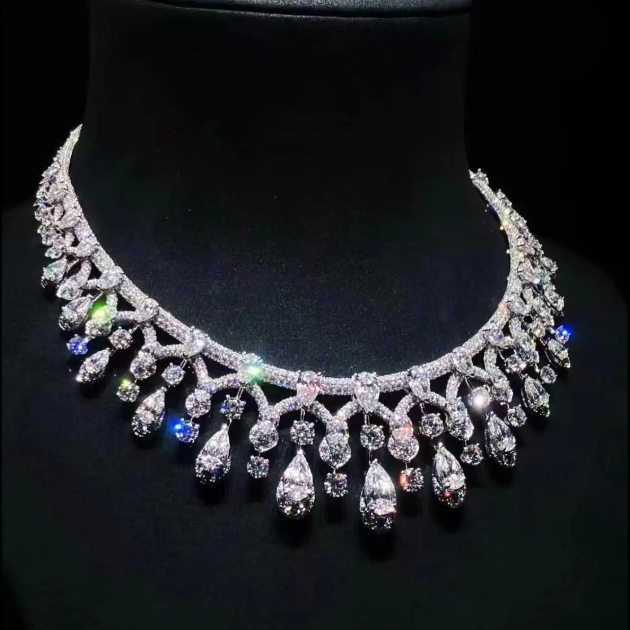 Unisex Elegant Classic Ethnic Collectors' Jewelry Necklaces (zx01) - Non-Tarnish Zircon Design, Artificial Coloring-Free, Glossy Natural Shine, Suitable for Daily Wear, Party, Anniversary Use