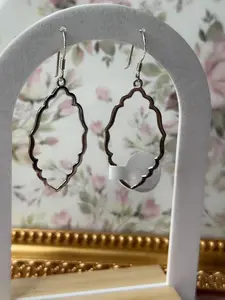 Dangle silver earrings Arretes colgantes de plata.