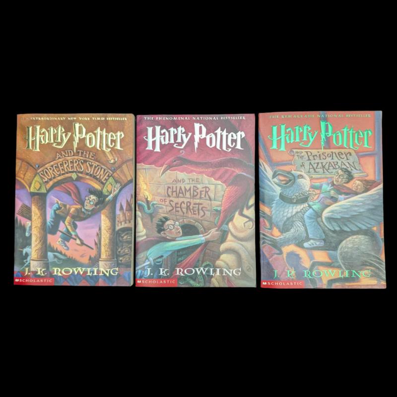 Harry Potter Paperback Book Set by J.K. Rowling (Illustrated by Mary Grand-Pré), Mixed Printings 🧙‍♂️⚡️🦉