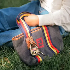 Pre-owned denim Tote Bags Fendi Lock Shopping Tote Mini Blue