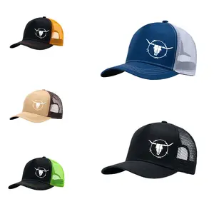 Bull Cow Skull Barbed Wire Trucker Hat Mesh Back Snapback Adjustable Cap for Men Women Breathable Outdoor Ranch Western Hat for Cowboy Daily Wear
