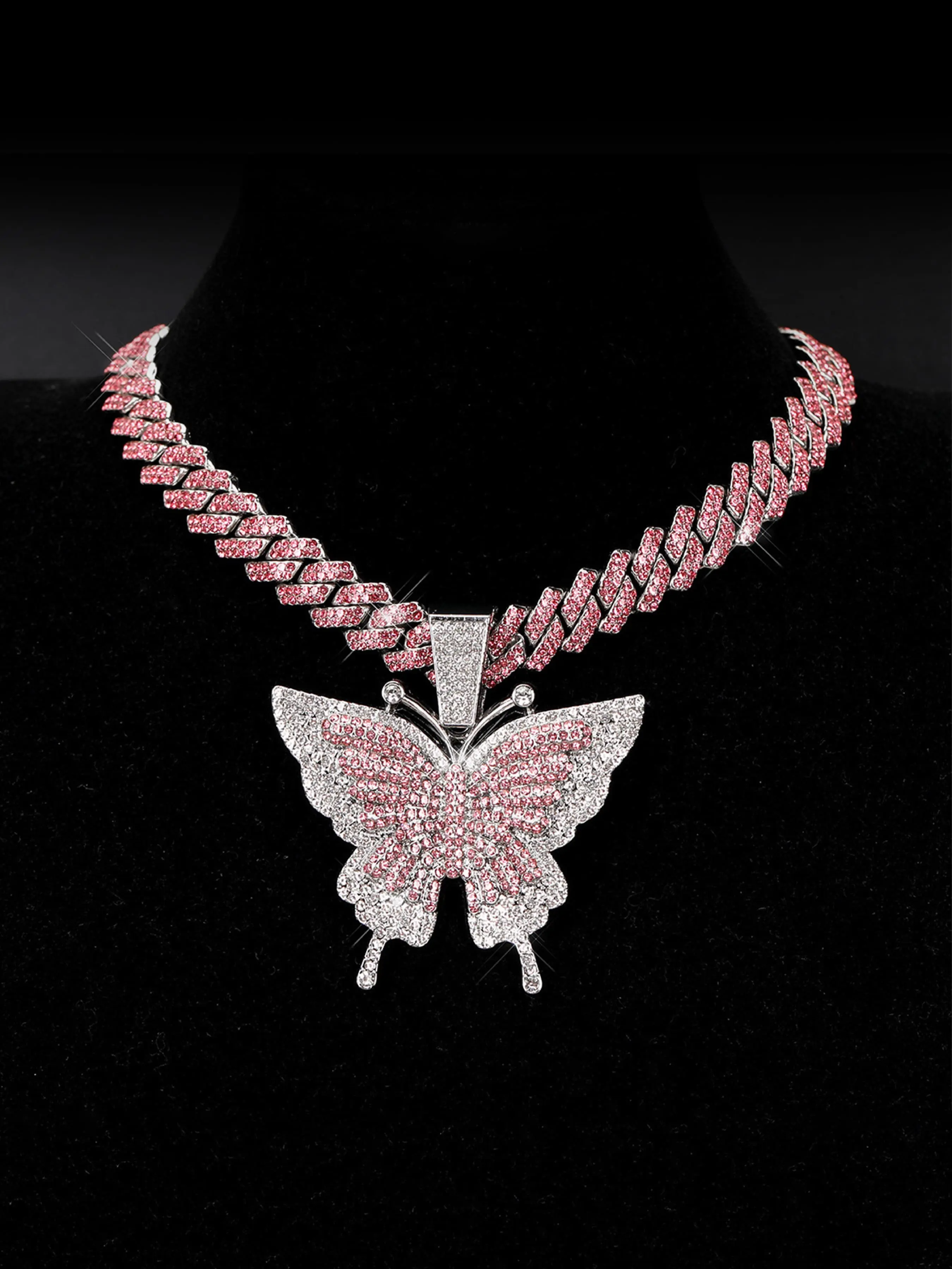 Stylish Hip Hop Jewelry with Full Zircon Butterfly Pendant Cuban Chain Necklace, Unisex Fashion Accessory for Everyday and Special Occasions, Perfect Gift, Copper Inlaid Zircon
