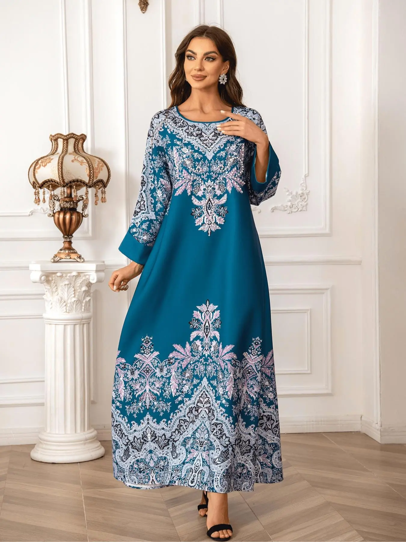 Muslim Women's Long Robe Evening Gown Fashion Printed Round Neck Beaded Dress, Long Sleeve Dresses, Muslim Women Gowns, Classy Modest Dresses, Modest Fashionable, Modest Muslim Clothing, Geometric Pattern, All Seasons
