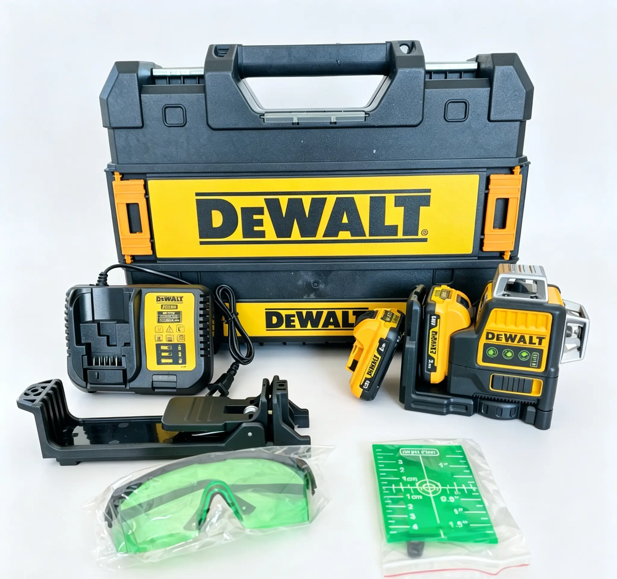 DeWalt DW089LG 12-Line 360° Green Laser Level – 3-Side All-Around Beam, Outdoor Jobsite Ready, Precise Leveling Tool