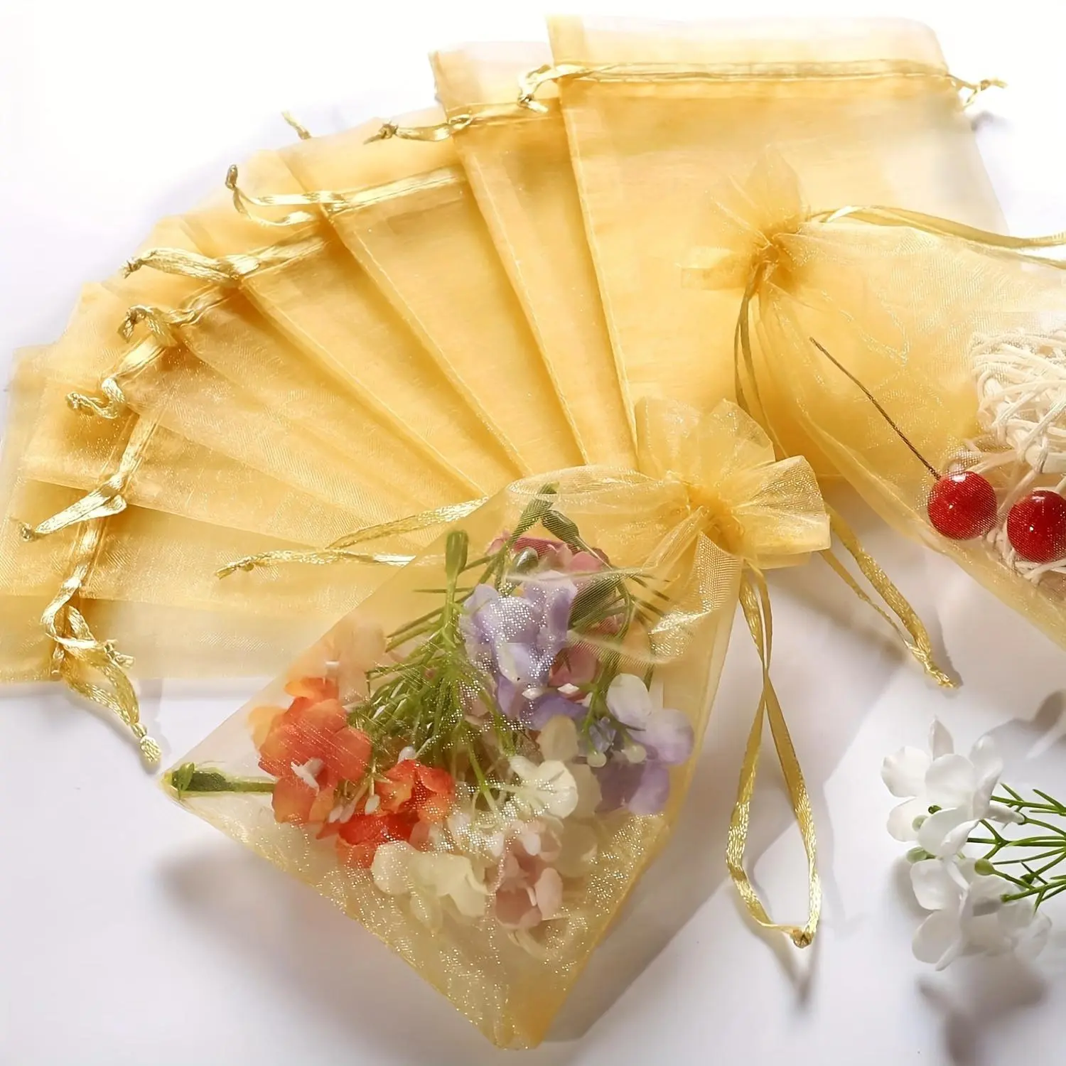 Golden Sheer Organza Drawstring Bags, 100-Pack, Perfect for Party Favors, Weddings & Christmas Gifts, 10.16x11.99cm Size, Gift Packaging, Gift Wrapping
