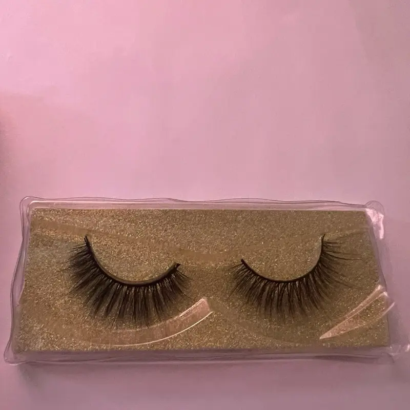 Gold Pack Fluffy Eyelashes - Set of 2 with Fluffy Design for Makeup Use