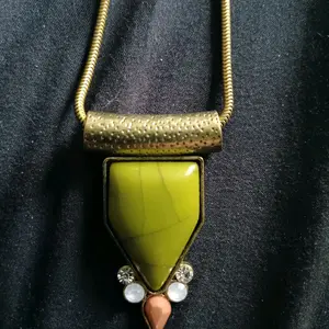 1950s Green Necklace with Swarovski Crystal accents