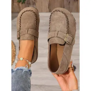 A fashionable and retro autumn new style platform heel high-heel casual one-piece shoe that can be worn twice as a lazy loafers, this shoe is highly versatile and suitable for daily outings.(Sheets)