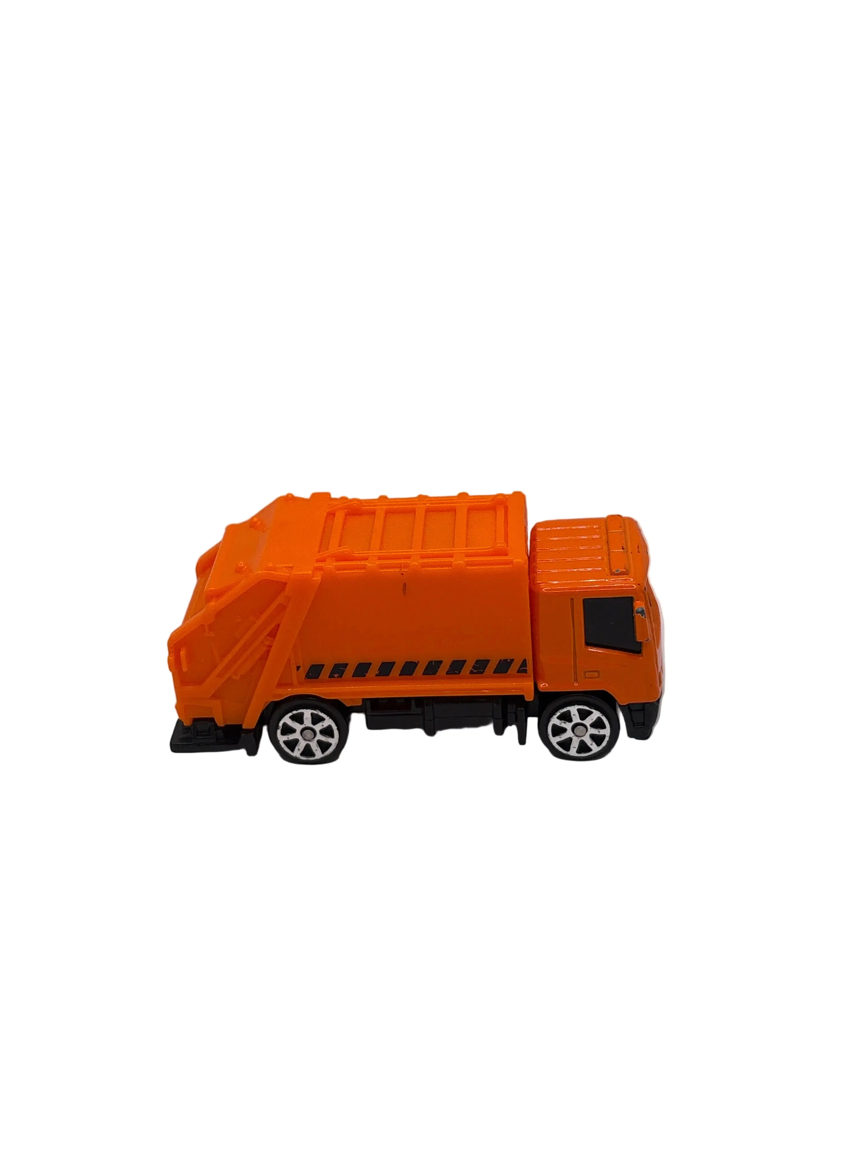 Maisto Garbage Truck Diecast orange