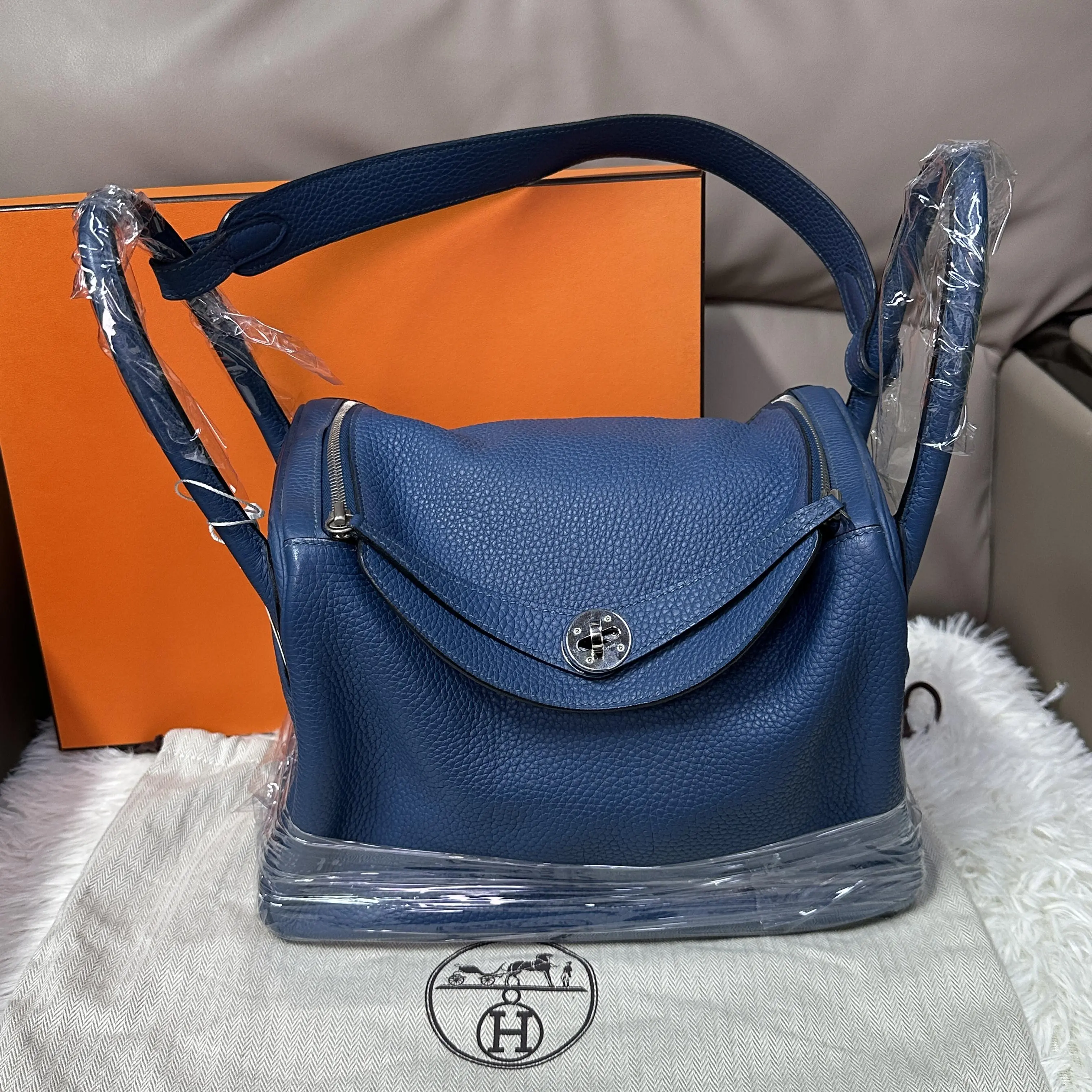 Pre-owned France Crossbody Bags Hermes Lindy 30 Silver Buckle Agate Blue (SZ 07496 )