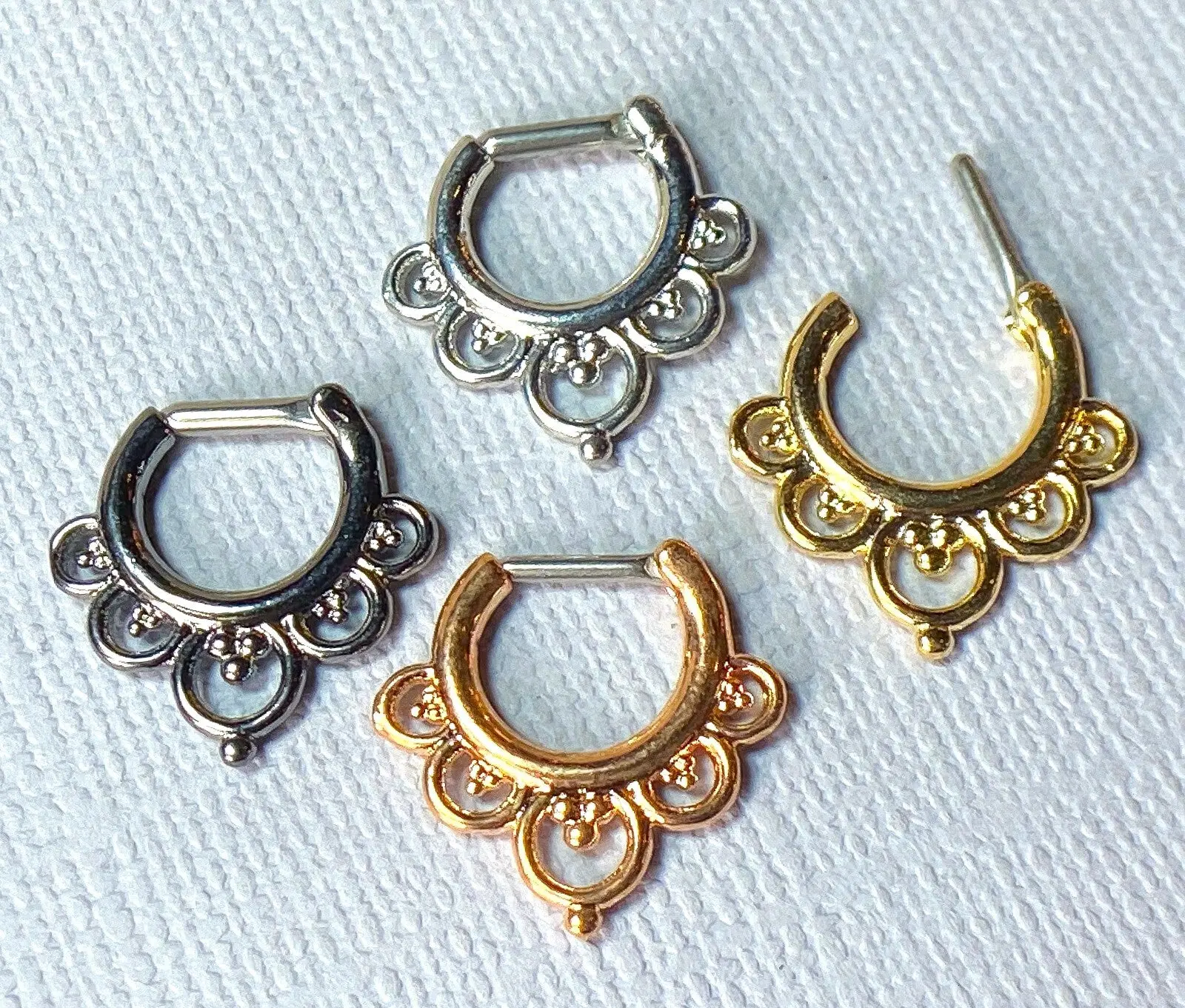 1pc Flower Petals Septum Clicker 316L Surgical Steel 14g or 16g Nose Ring