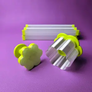 Cake Pop Cutter - Daisy Shape
