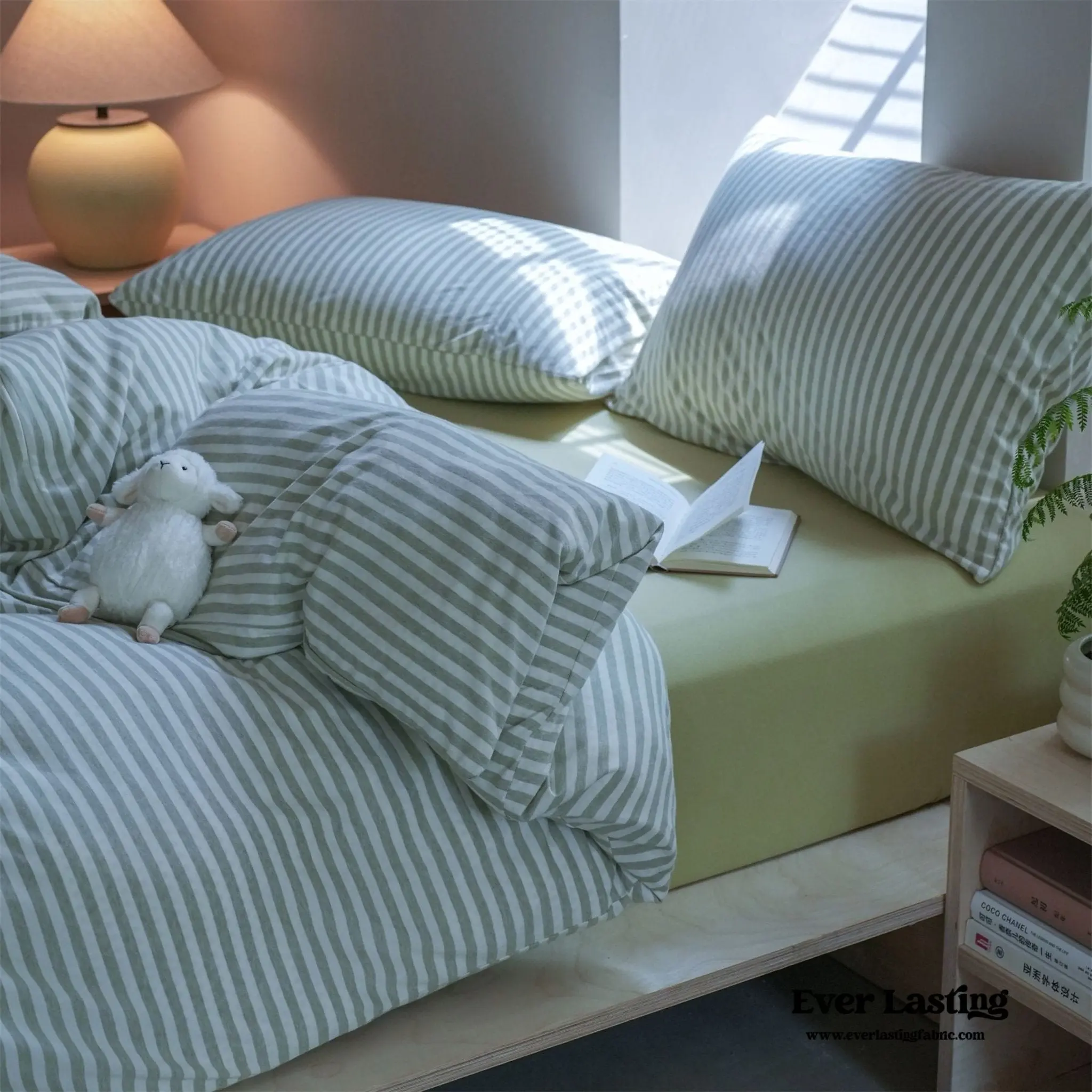 Wren Fresh Striped Jersey Knit Bedding Set / Green