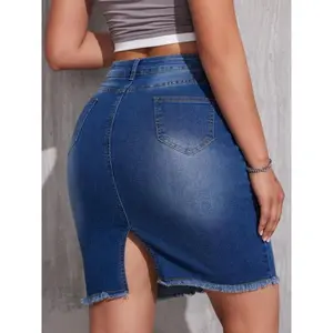 Women’s slim-fit high-waisted denim skirt with side pockets, stylish and casual look, suitable for modern women, perfect for everyday wear GARMENTARY